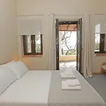 Pine Cottage, Syros Island Prázdninový dům *