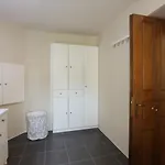 Σπίτι διακοπών Pine Cottage, Syros Island
