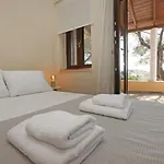 Pine Cottage, Syros Island Σπίτι διακοπών