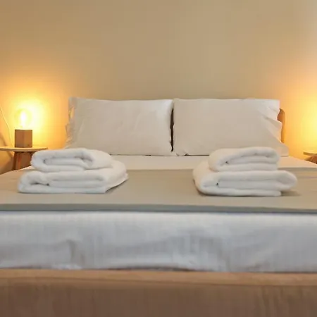 Pine Cottage, Syros Island Tatil Evi Agros (Syros)