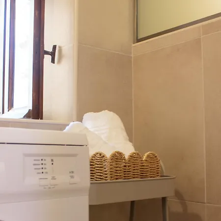Pine Cottage, Syros Island *